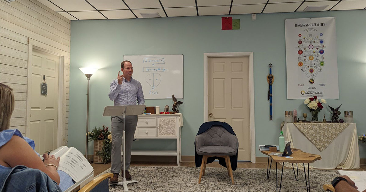 Rediscovering Ancient Wisdom in the Modern Age: The Keystone Experience